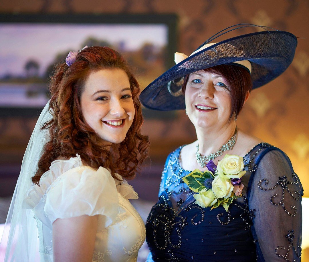 Zack & Emily's wedding: bride and mother, preparation

#wedding #weddings #weddingphotography #weddingphotography #weddingphotographer #bride #mum #dressingup